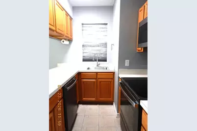 1220 SW 1st Avenue #305, Gainesville, FL 32601 - Photo 4