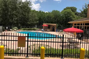 1810 NW 23rd Blvd, Gainesville, FL 32605 - Photo 10