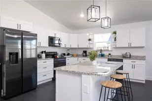 16668 NW 191st Way, High Springs, FL 32643 - Photo 6