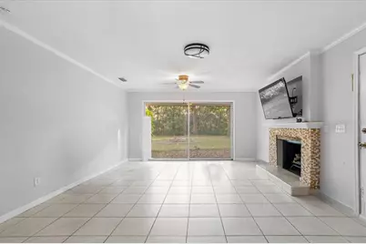 425 NW 79th Drive, Gainesville, FL 32607 - Photo 10