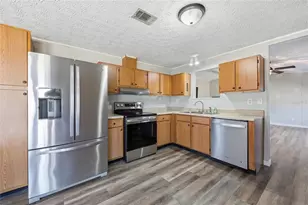 7119 NE 24th Loop, High Springs, FL 32643 - Photo 6