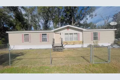 605 Standridge Street, Bronson, FL 32621 - Photo 1