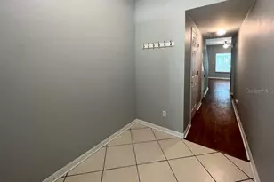 5048 NW 1st Pl, Gainesville, FL 32607 - Photo 2