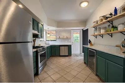 3721 NW 108th Court, Gainesville, FL 32606 - Photo 2