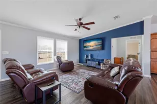 2400 NW 5th St, Bell, FL 32619 - Photo 4