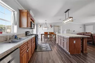 2400 NW 5th St, Bell, FL 32619 - Photo 8