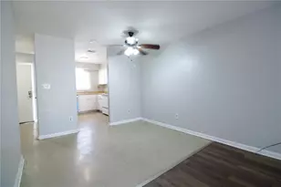 6134 SW 11th Pl, Gainesville, FL 32607 - Photo 8