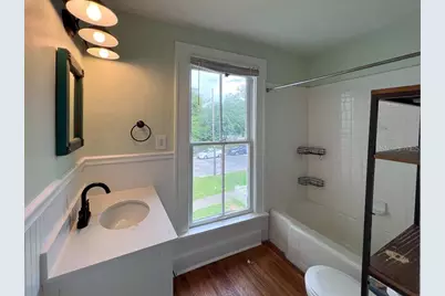 123 NE 8th Street, Gainesville, FL 32601 - Photo 10