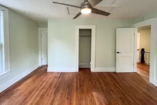 123 NE 8th St, Gainesville, FL 32601 - Photo 8