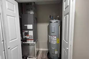 570 SW 5th St, Lake Butler, FL 32054 - Photo 6