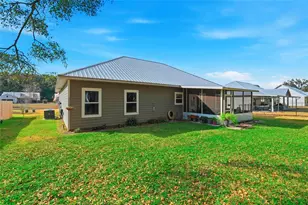 9092 Maryann Dr, Fanning Springs, FL 32693 - Photo 28