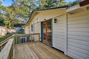 930 NW 29th Pl, Gainesville, FL 32609 - Photo 22