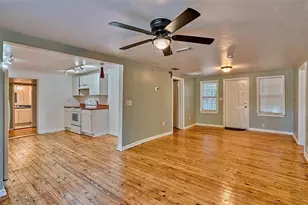 930 NW 29th Pl, Gainesville, FL 32609 - Photo 6