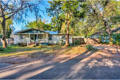 930 NW 29th Place, Gainesville, FL 32609 - Photo 2