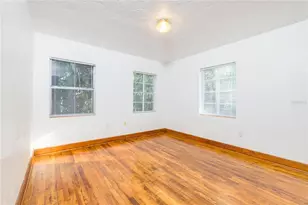 920 NW 20th St, Gainesville, FL 32603 - Photo 10