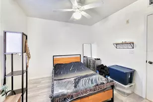 1220 SW 1st Ave, Gainesville, FL 32601 - Photo 14