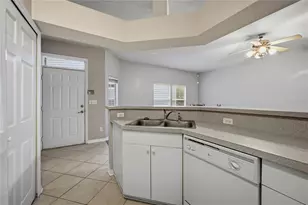 4945 NW 1st Pl, Gainesville, FL 32607 - Photo 8