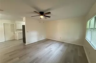 15615 NW 138th Dr, Alachua, FL 32615 - Photo 2