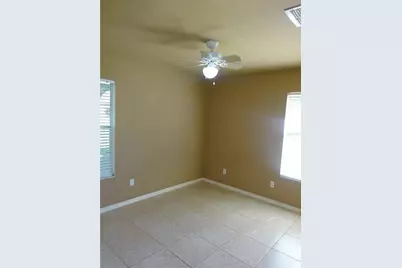 11934 NW 10th Road, Gainesville, FL 32606 - Photo 12