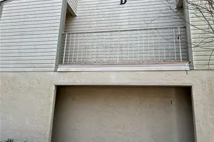 1015 SW 9th St, Gainesville, FL 32601 - Photo 2