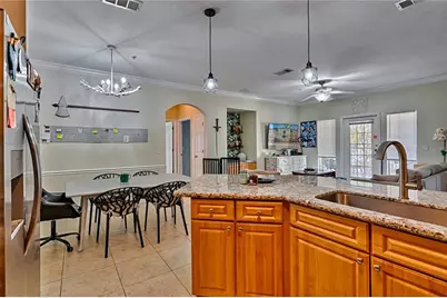 1245 SW 9th Road #201, Gainesville, FL 32601 - Photo 6