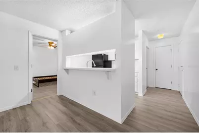 3921 SW 34th Street #208, Gainesville, FL 32608 - Photo 6