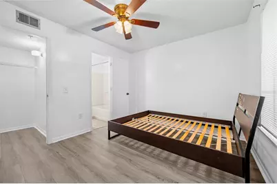 3921 SW 34th Street #208, Gainesville, FL 32608 - Photo 16