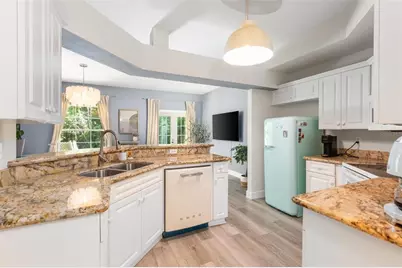 4942 NW 1st Place, Gainesville, FL 32607 - Photo 4