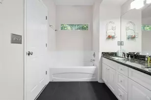 4942 NW 1st Pl, Gainesville, FL 32607 - Photo 14