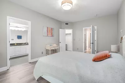 4942 NW 1st Place, Gainesville, FL 32607 - Photo 10