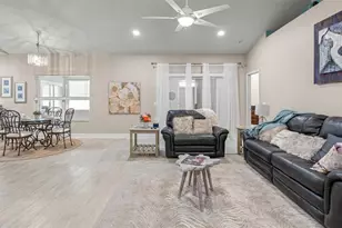 4353 NW 34th Ter, Gainesville, FL 32605 - Photo 4