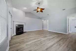 21073 NW 167th Pl, High Springs, FL 32643 - Photo 10