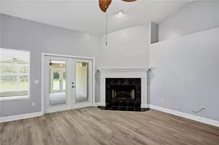 21073 NW 167th Pl, High Springs, FL 32643 - Photo 12