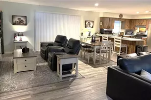 1101 SW 19th Pl, Gainesville, FL 32601 - Photo 8