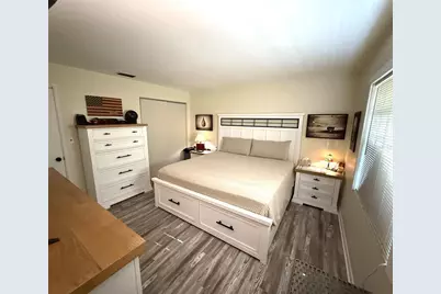 1101 SW 19th Place, Gainesville, FL 32601 - Photo 16