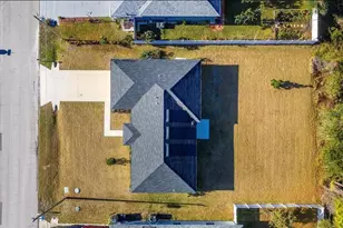 6 Pin Oak Dr, Palm Coast, FL 32164 - Photo 2