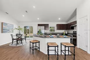 6 Pin Oak Dr, Palm Coast, FL 32164 - Photo 4