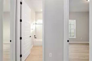 1041 NW 132nd Blvd, Newberry, FL 32669 - Photo 32