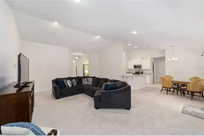 8489 NE 6th Lane, High Springs, FL 32643 - Photo 10