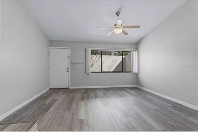 2508 SW 35th Place #D19, Gainesville, FL 32608 - Photo 6