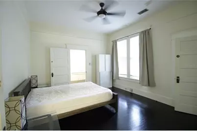 834 E University Avenue, Gainesville, FL 32601 - Photo 14