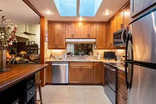 1630 NW 19th Cir, Gainesville, FL 32605 - Photo 2