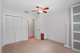 3946 NW 27th Ln, Gainesville, FL 32606 - Photo 20