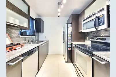 2360 SW Archer Road #101, Gainesville, FL 32608 - Photo 12