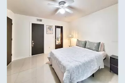 2360 SW Archer Road #101, Gainesville, FL 32608 - Photo 18