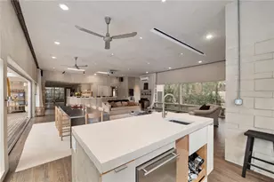 2062 NW 11th Rd, Gainesville, FL 32605 - Photo 30