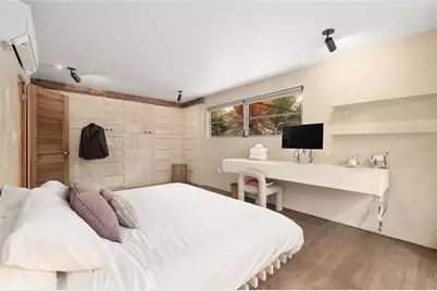 2062 NW 11th Road, Gainesville, FL 32605 - Photo 74