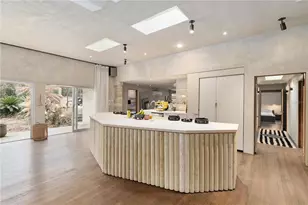 2062 NW 11th Rd, Gainesville, FL 32605 - Photo 32