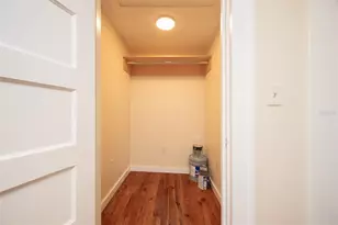 318 NW 24th St, Gainesville, FL 32607 - Photo 14