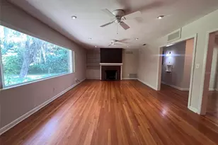 1516 NW 14th Ave, Gainesville, FL 32605 - Photo 2